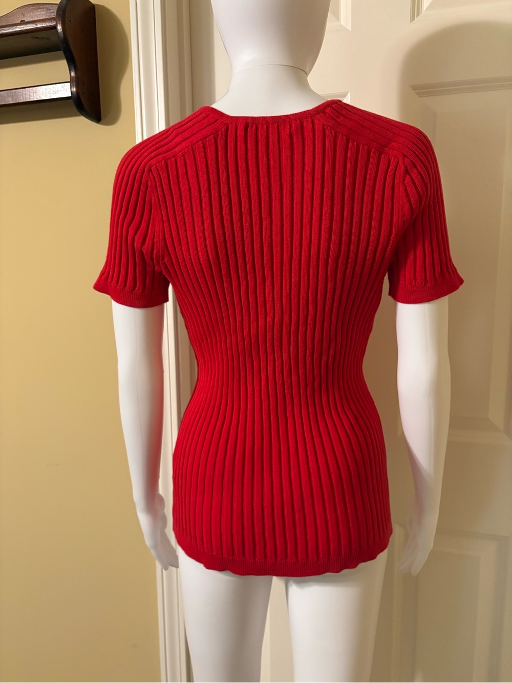 Lauren Ralph Lauren Classic Ribbed Short-Sleeve Top - Red Size L - Picture 2 of 6